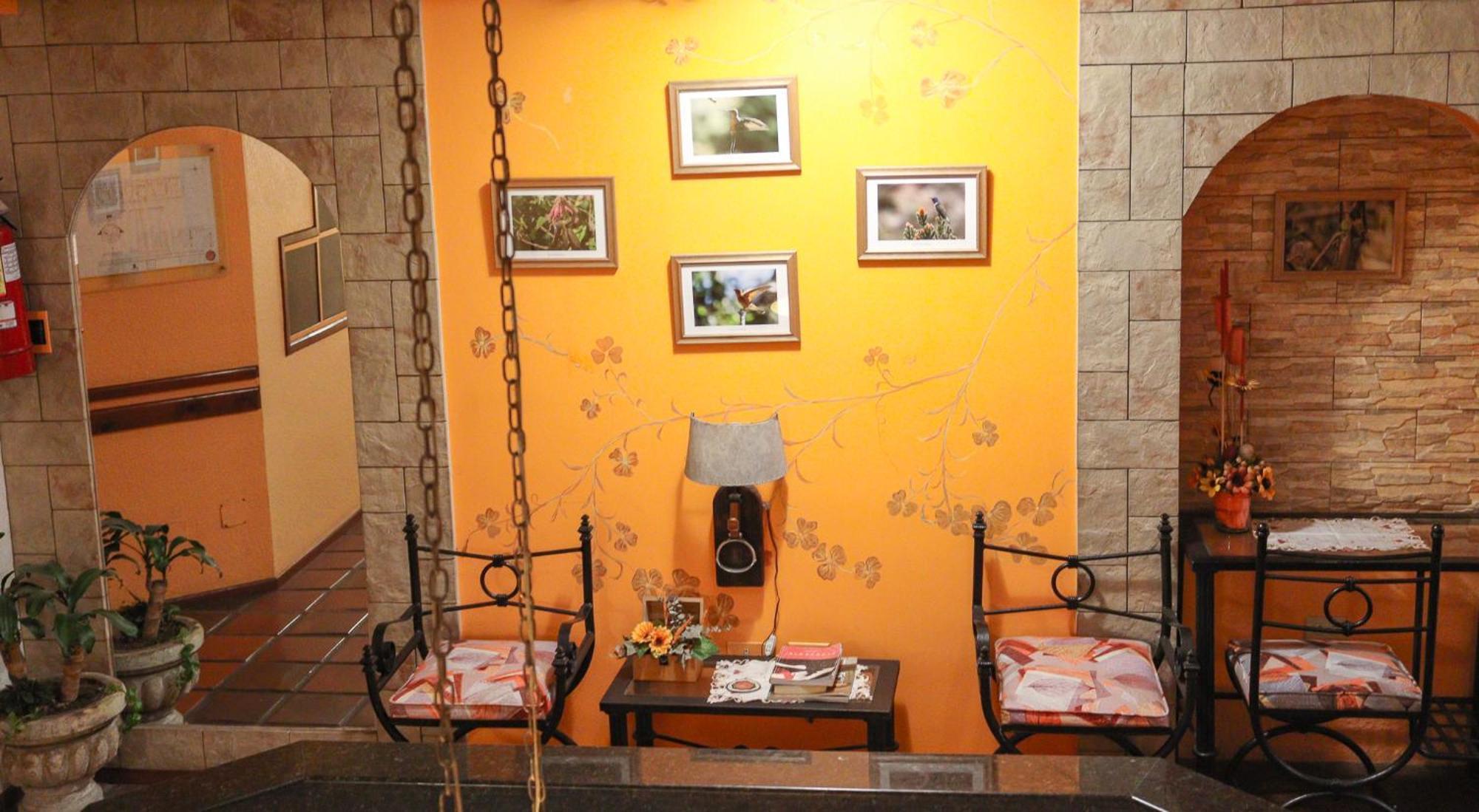 Hotel Rodelu Латакунґа Екстер'єр фото