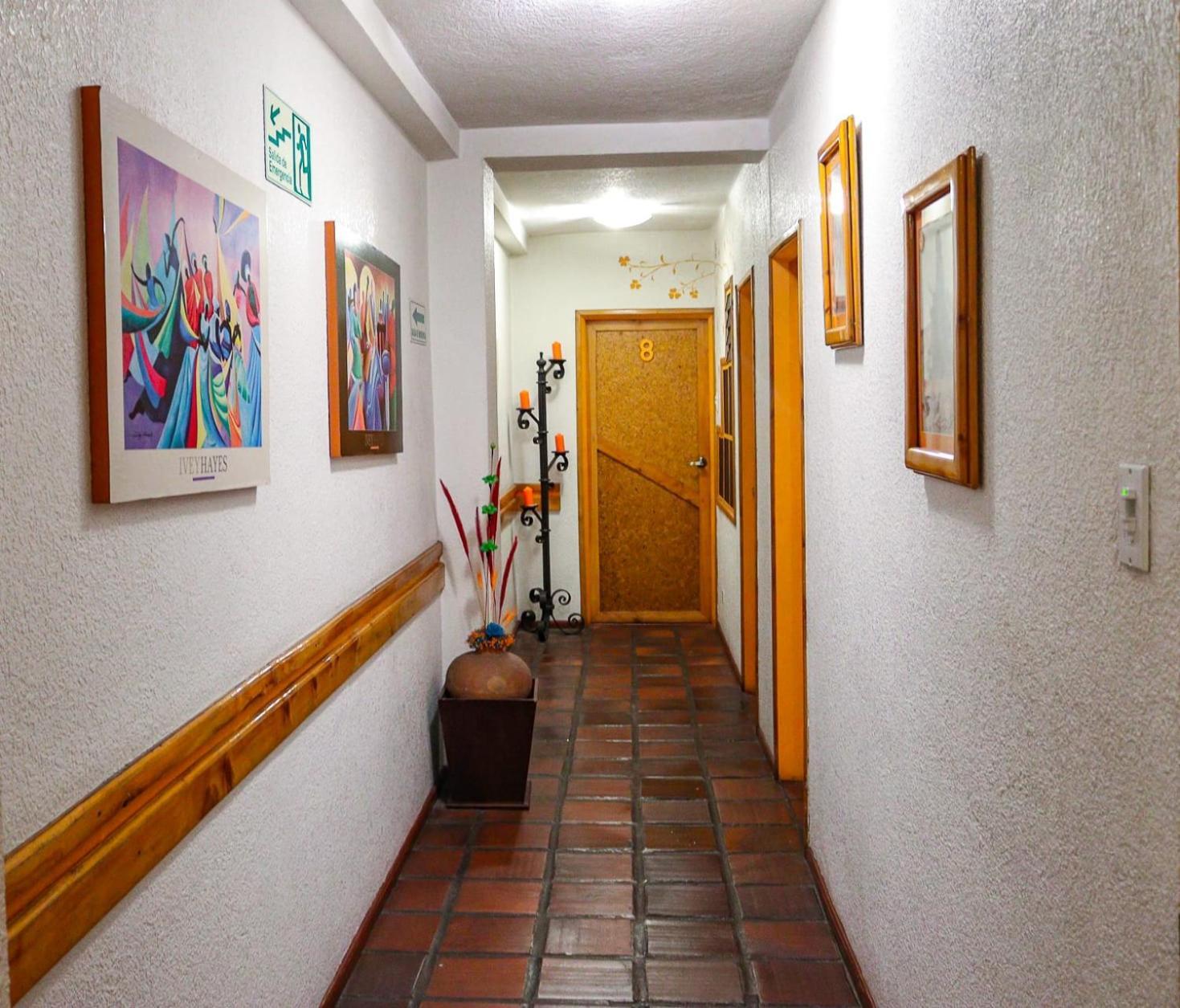 Hotel Rodelu Латакунґа Екстер'єр фото