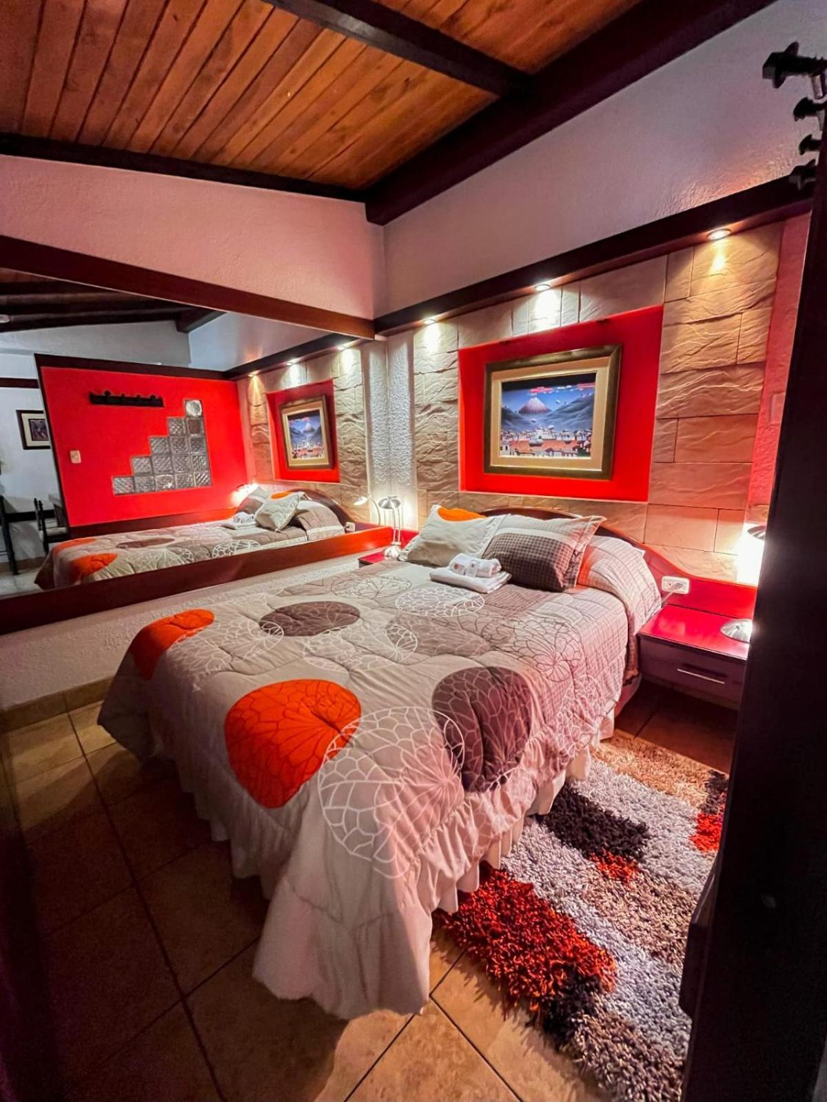 Hotel Rodelu Латакунґа Екстер'єр фото